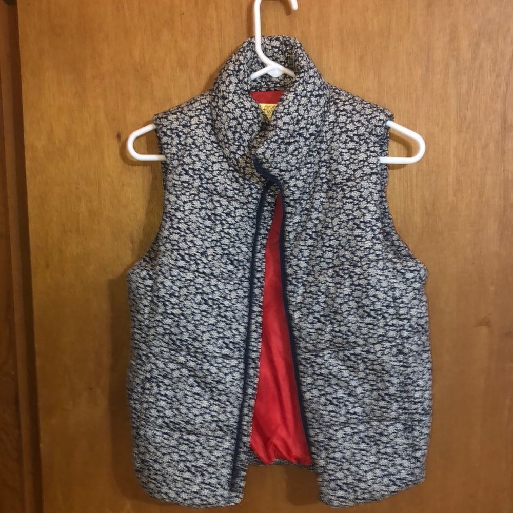 #38•PRINCESS VERA WANG• NAVY/IVORY FLORAL PUFFER VEST SIZE SMALL - Picture 7 of 7
